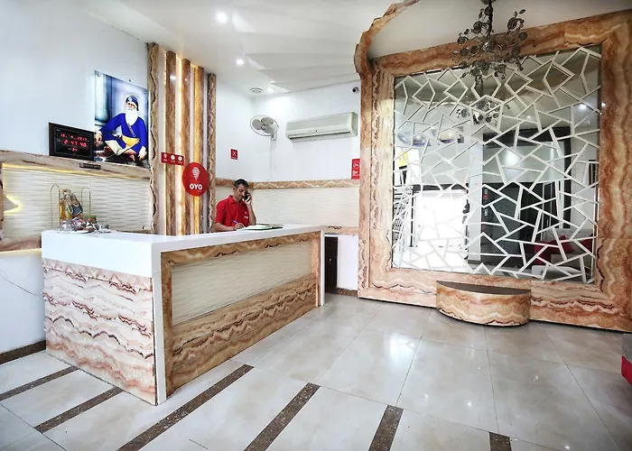 Hotel Mm Yellowuds